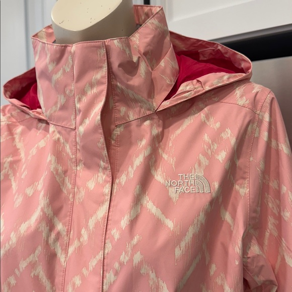 The North Face Dryvent
Venture Hiking Outdoor Windbreaker L - Picture 3 of 14